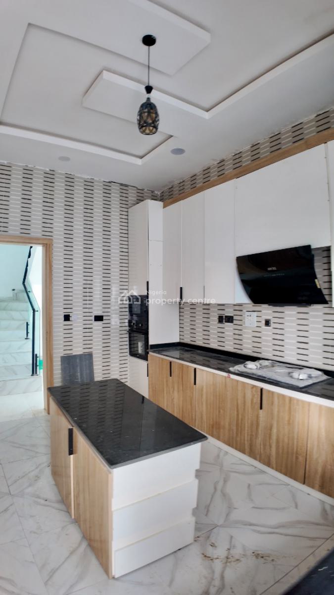 Well Planned & Spacious 5 Bedroom Duplex with Bq, Sangotedo, Ajah, Lagos, Detached Duplex for Sale