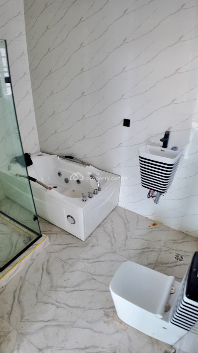 Well Planned & Spacious 5 Bedroom Duplex with Bq, Sangotedo, Ajah, Lagos, Detached Duplex for Sale