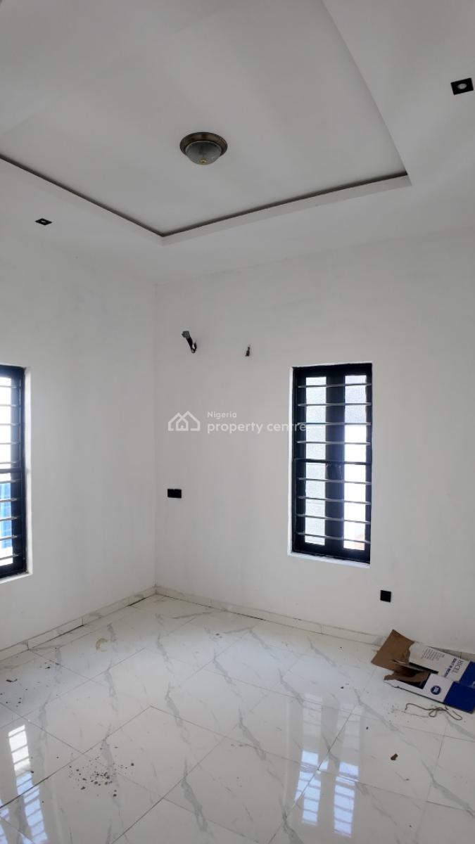 Well Planned & Spacious 5 Bedroom Duplex with Bq, Sangotedo, Ajah, Lagos, Detached Duplex for Sale