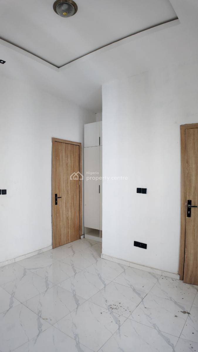 Well Planned & Spacious 5 Bedroom Duplex with Bq, Sangotedo, Ajah, Lagos, Detached Duplex for Sale