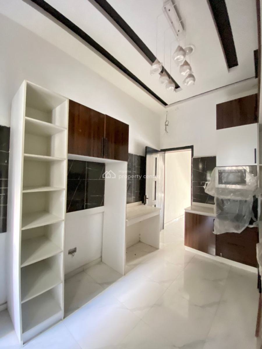 Fully Serviced 4 Bedroom Semidetached Duplex with Bq, Off Freedom Way, Lekki Phase 1, Lekki, Lagos, Semi-detached Duplex for Rent