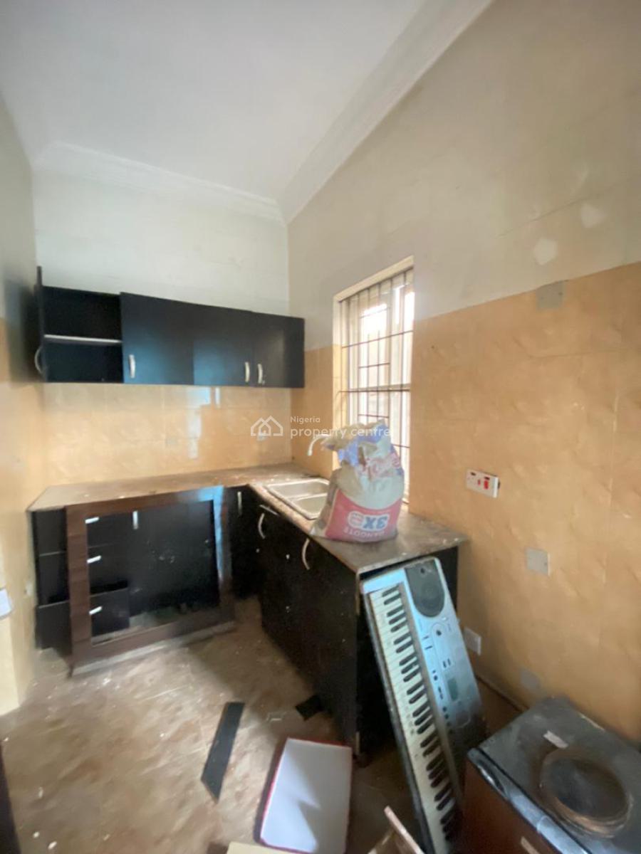 Clean and Spacious 2 Bedroom Apartments in a Good Location, Off Freedom Way, Lekki Phase 1, Lekki, Lagos, Flat / Apartment for Rent