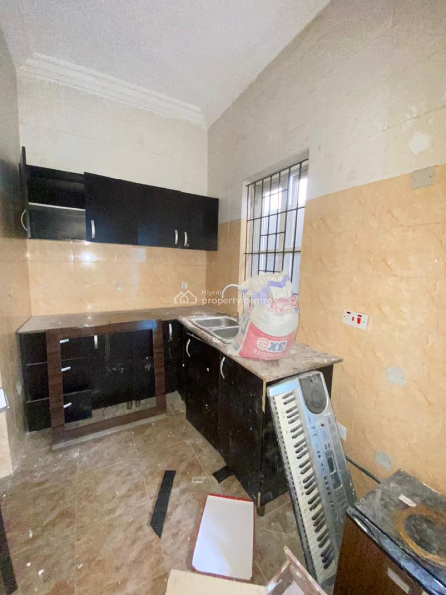 Clean and Spacious 2 Bedroom Apartments in a Good Location, Off Freedom Way, Lekki Phase 1, Lekki, Lagos, Flat / Apartment for Rent