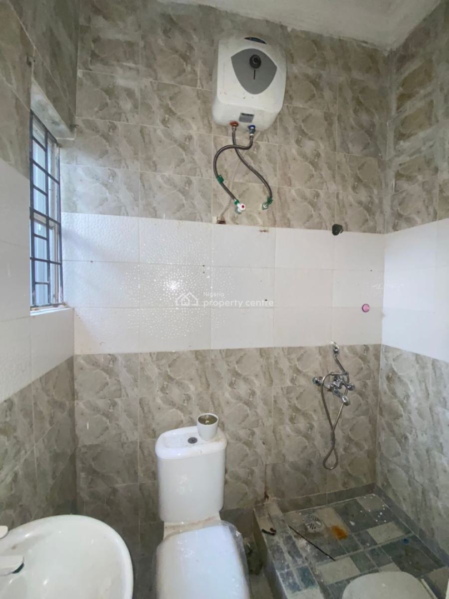 Clean and Spacious 2 Bedroom Apartments in a Good Location, Off Freedom Way, Lekki Phase 1, Lekki, Lagos, Flat / Apartment for Rent