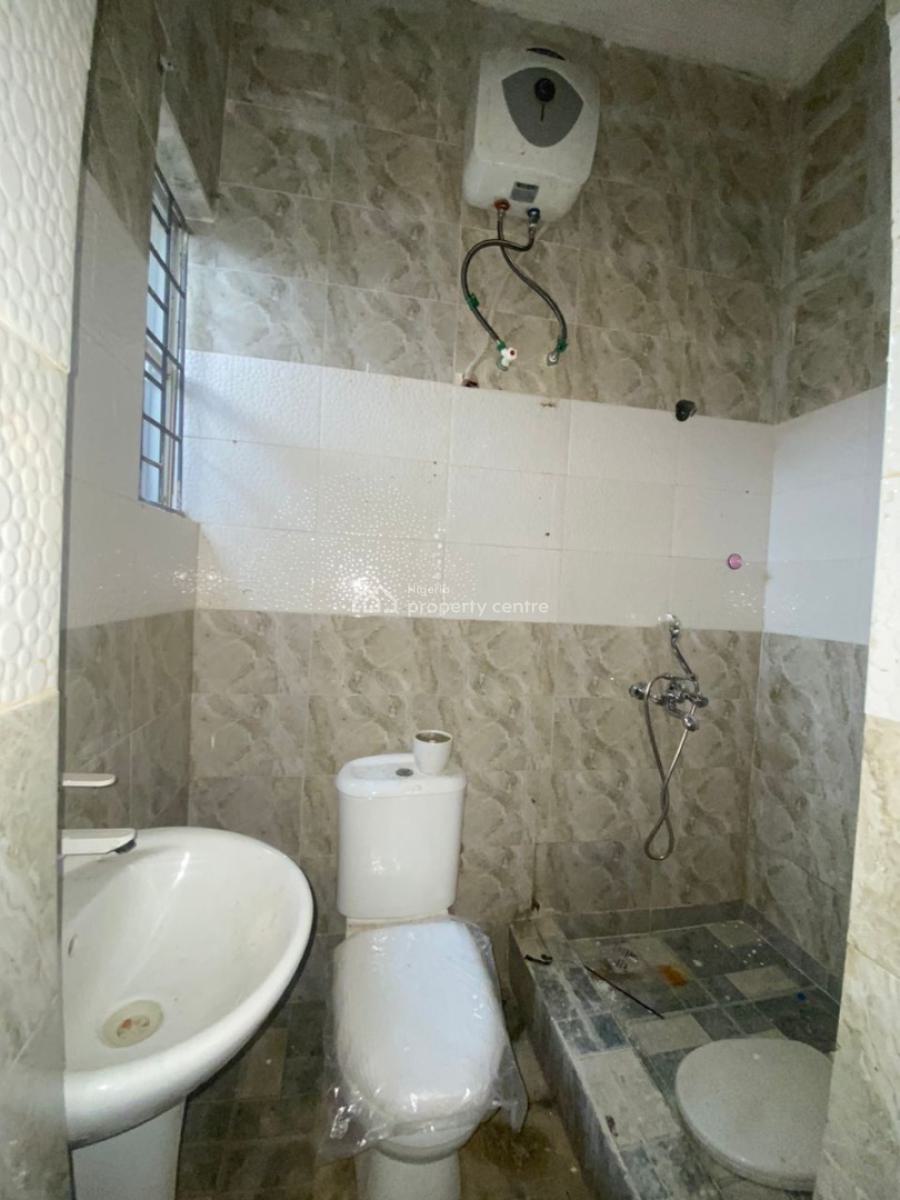 Clean and Spacious 2 Bedroom Apartments in a Good Location, Off Freedom Way, Lekki Phase 1, Lekki, Lagos, Flat / Apartment for Rent