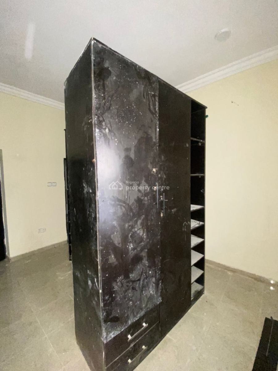 Clean and Spacious 2 Bedroom Apartments in a Good Location, Off Freedom Way, Lekki Phase 1, Lekki, Lagos, Flat / Apartment for Rent