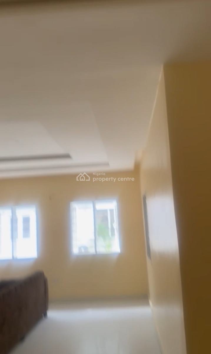 Exquisite 3 Bedroom Terrace Duplex with Bq, Lafiaji, Lekki, Lagos, Terraced Duplex for Rent