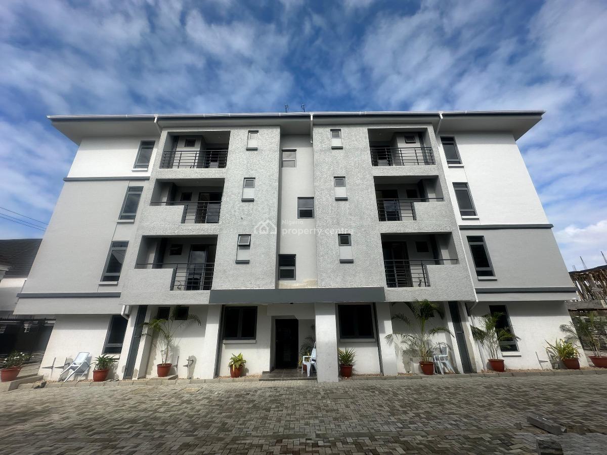 Very Spacious 3 Bedroom Apartment Within an Estate, Pinnock Beach Estate, Osapa, Lekki, Lagos, Flat / Apartment for Rent