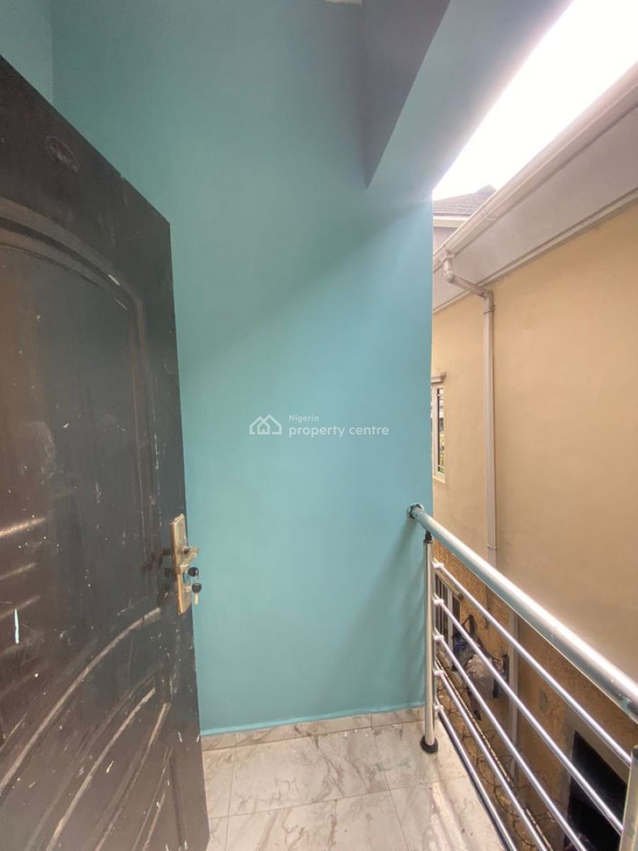 Clean and Spacious 2 Bedroom Apartments in a Good Location, Off Freedom Way, Lekki Phase 1, Lekki, Lagos, Flat / Apartment for Rent