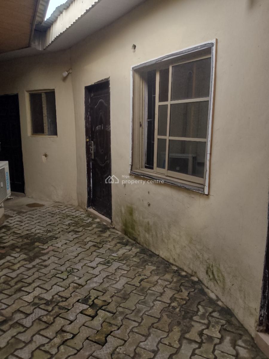 Spacious Self Contain, Mobile Road, Ilaje, Ajah, Lagos, Self Contain (single Rooms) for Rent