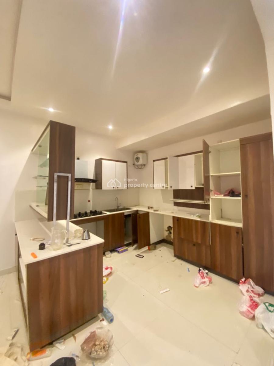 Spacious 3 Semidetached Duplex with Bq in a Good Location, Off Freedom Way, Lekki Phase 1, Lekki, Lagos, Semi-detached Duplex for Rent