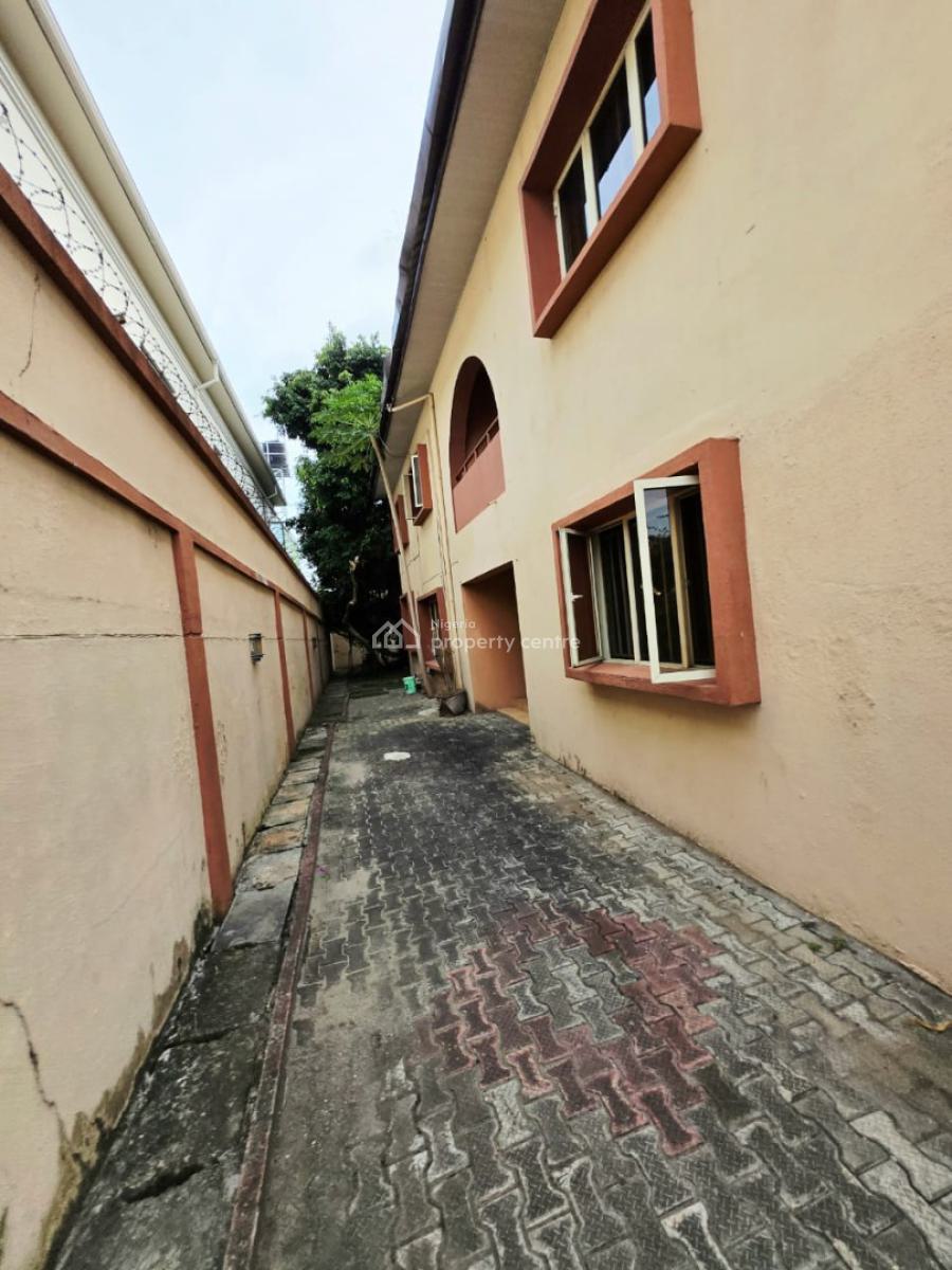 Spacious 4-bedroom Fully Detached Duplex, Lekki Phase 1, Lekki, Lagos, Detached Duplex for Rent