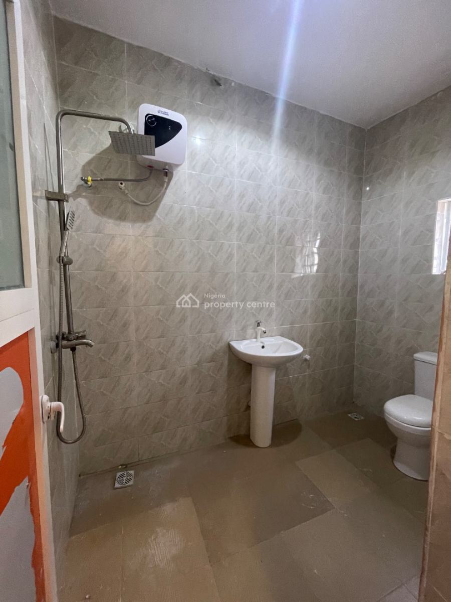 Luxury Specious 3 Bedroom Apartment in a Call to Access Estate, Located Inside Good Estate,2 in The Compound,gym and Swimming Pool Ava, Sangotedo, Ajah, Lagos, Flat / Apartment for Rent