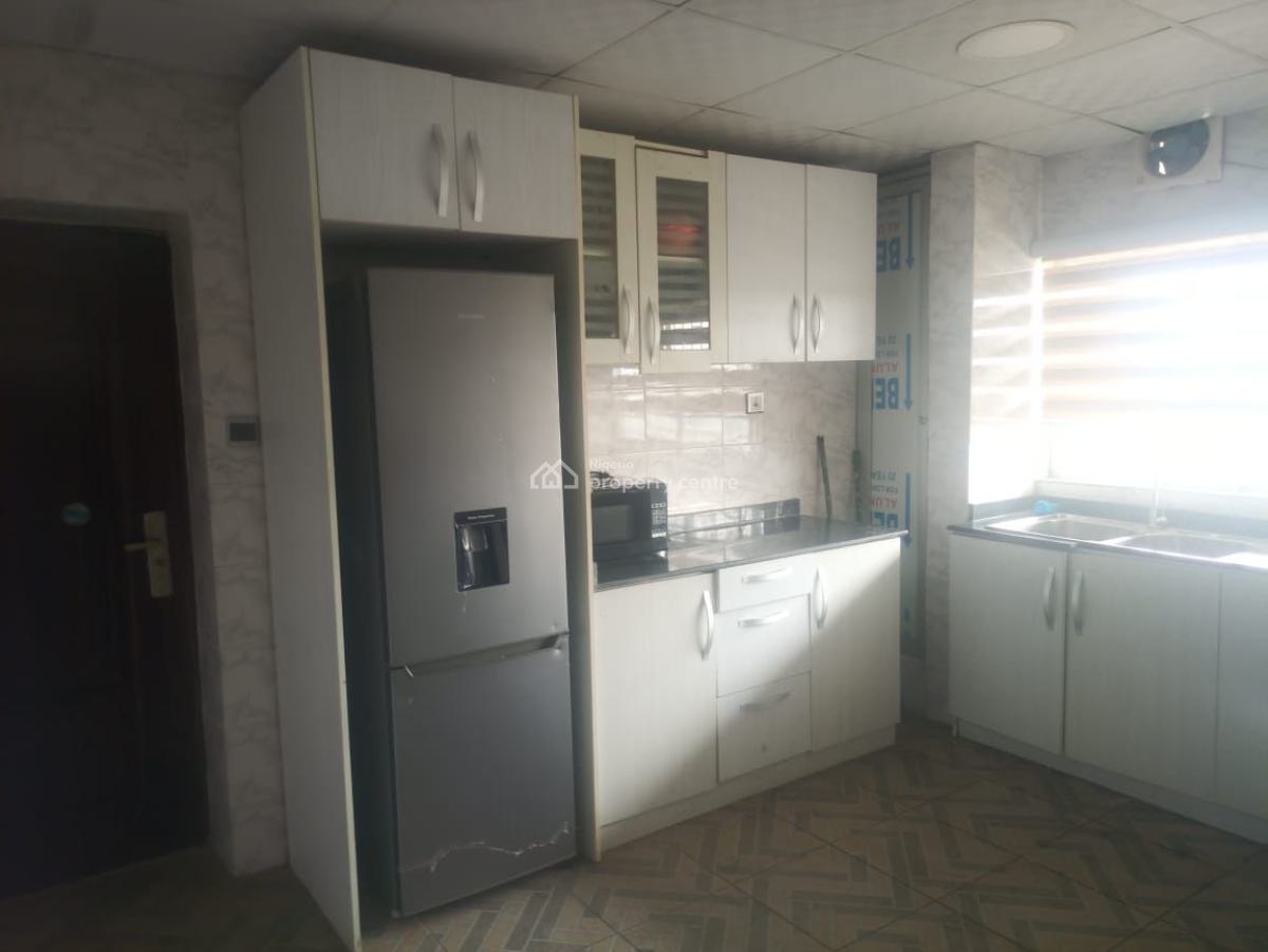 Fully Furnished 3 Bedroom Apartment with Gym and Swimming Pool, Lekki Phase 1, Lekki, Lagos, Flat / Apartment for Rent