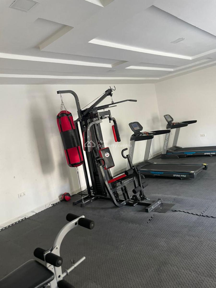 Spacious Master Bedroom in a Serviced Court, Justice Court, Spg Road, Ologolo, Lekki, Lagos, Flat / Apartment for Rent