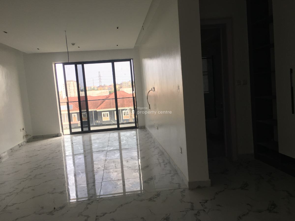 Serviced Luxurious 5 Bedrooms Terrace Duplex, Gra, Ogudu, Lagos, Terraced Duplex for Rent