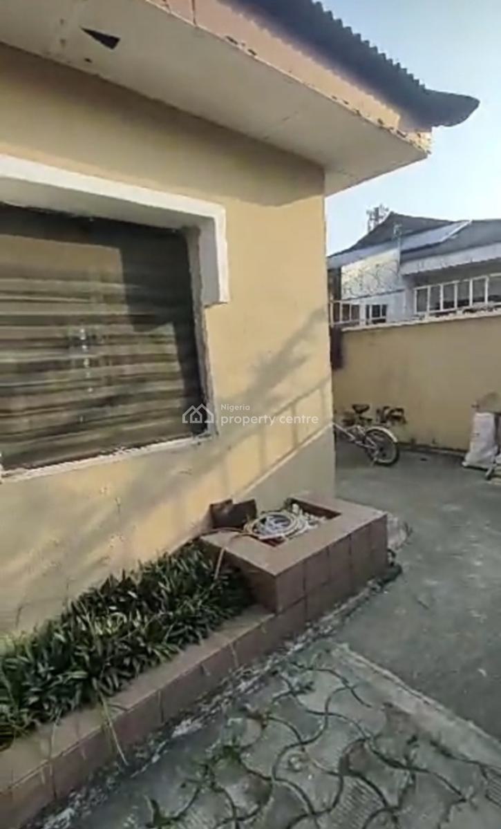 Spacious Room Self Con{ Video}, Abraham Adesanya Estate, Ajah, Lagos, Self Contain (single Rooms) for Rent