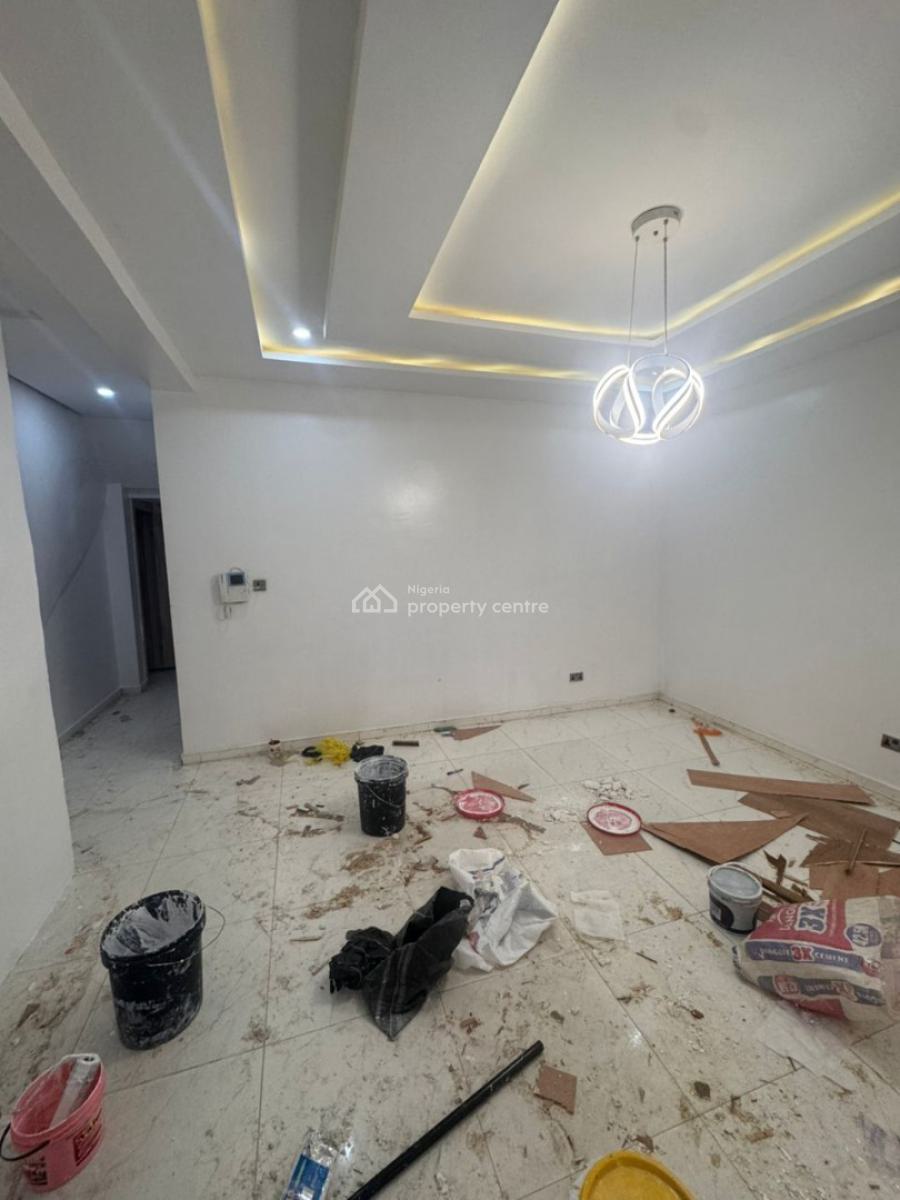 Mini Flat with Fully Fitted Kitchen Serviced with Pool and Gym, Orchid Road, Before The Roundabout, Lekki, Lagos, Mini Flat (room and Parlour) for Rent