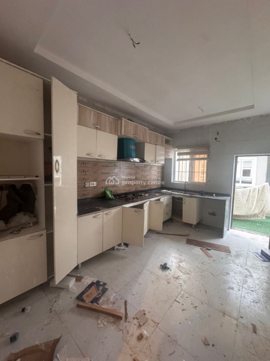 Mini Flat with Fully Fitted Kitchen Serviced with Pool and Gym, Orchid Road, Before The Roundabout, Lekki, Lagos, Mini Flat (room and Parlour) for Rent