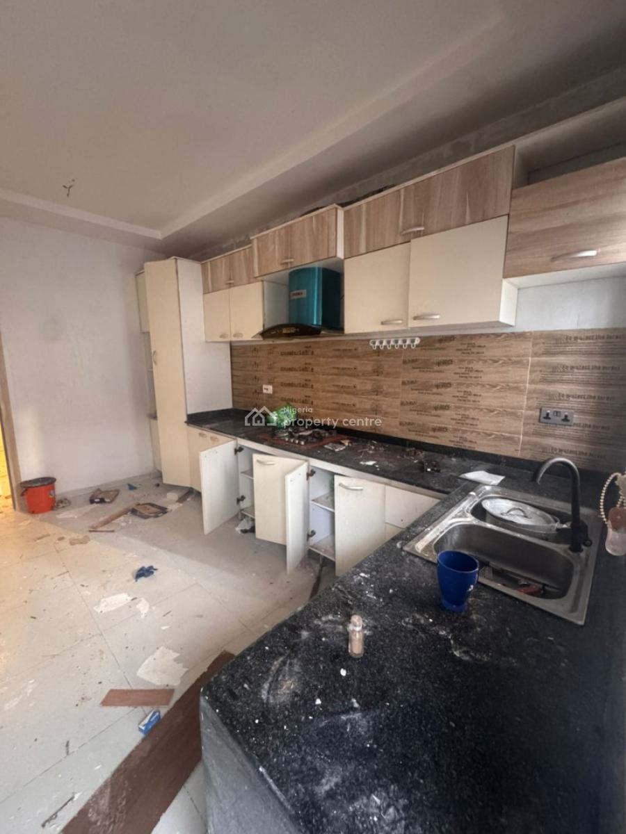 Mini Flat with Fully Fitted Kitchen Serviced with Pool and Gym, Orchid Road, Before The Roundabout, Lekki, Lagos, Mini Flat (room and Parlour) for Rent