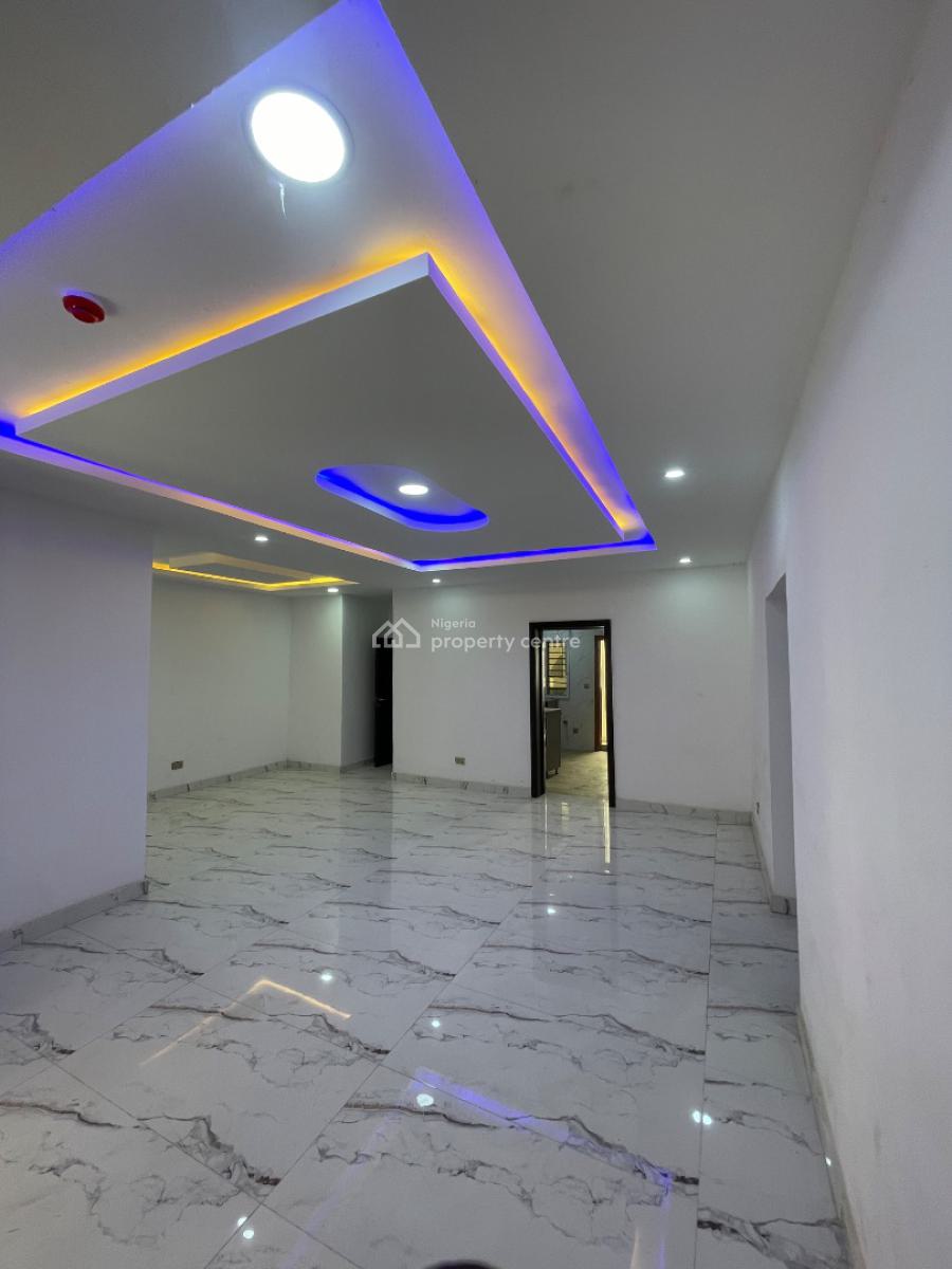 2 Bedroom Apartment, Off Freedom Wayll, Lekki, Lagos, Flat / Apartment for Rent