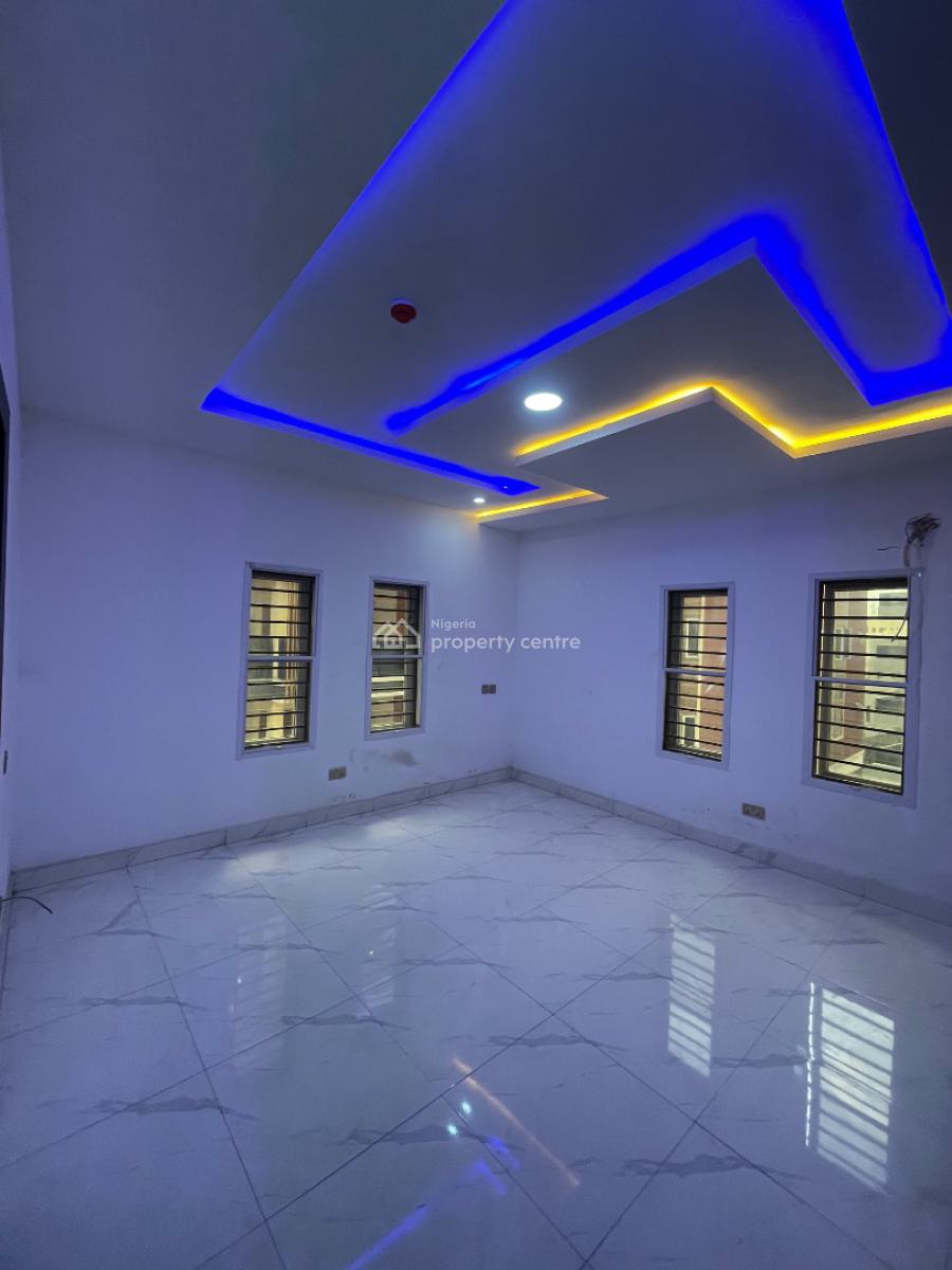 2 Bedroom Apartment, Off Freedom Wayll, Lekki, Lagos, Flat / Apartment for Rent