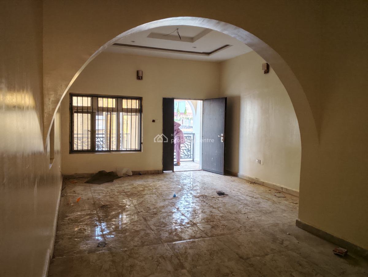 Spacious 2 Bedrooms Flat, Philip Emegwali Street, Katampe (main), Katampe, Abuja, Flat / Apartment for Rent