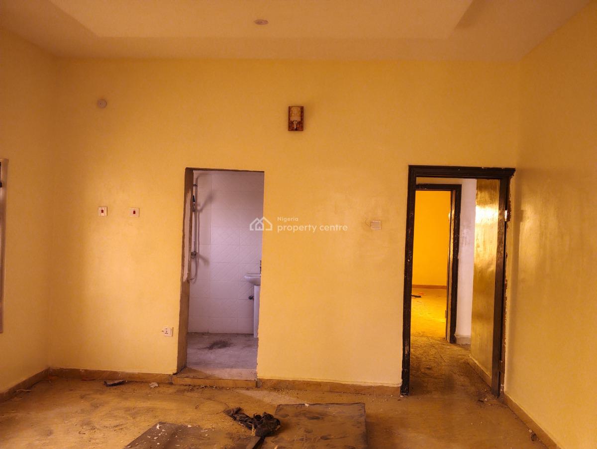 Spacious 2 Bedrooms Flat, Philip Emegwali Street, Katampe (main), Katampe, Abuja, Flat / Apartment for Rent
