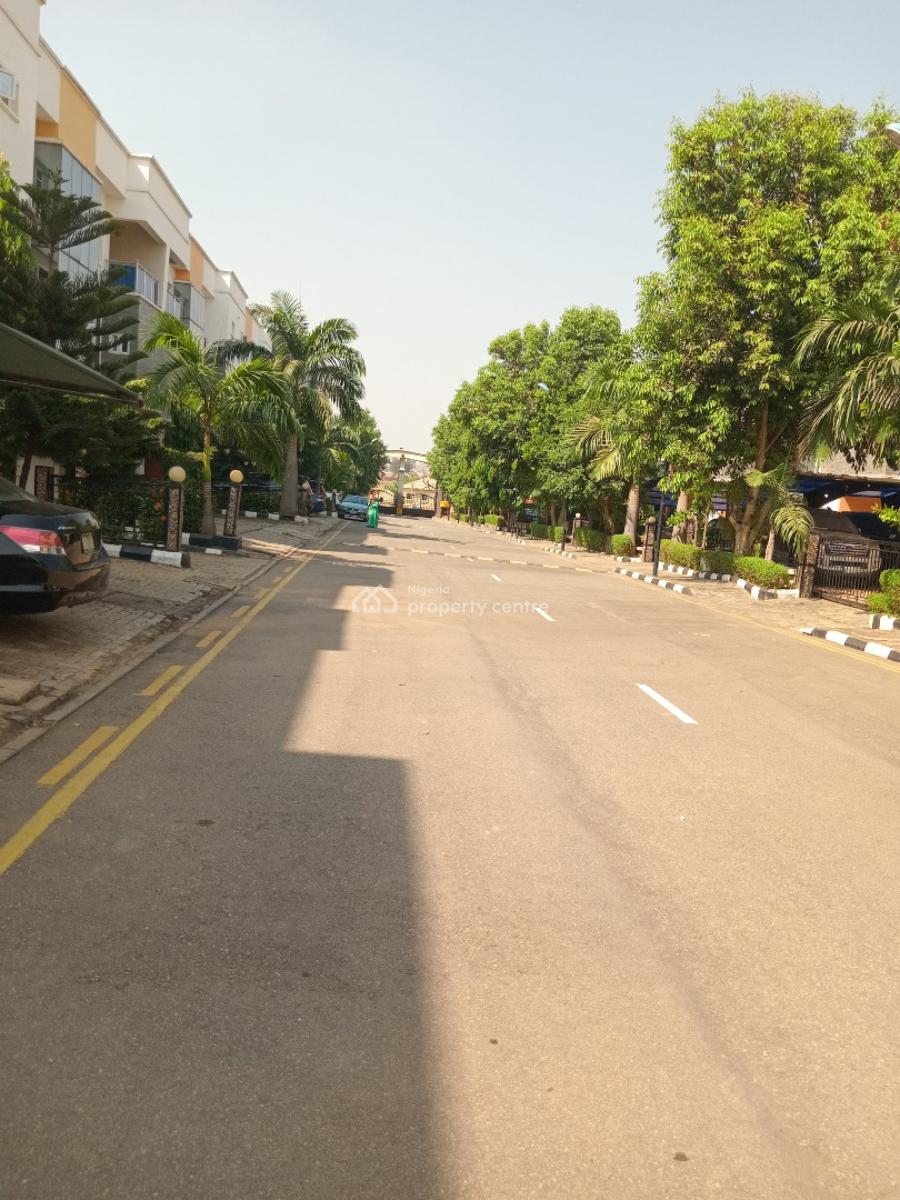 a Brand New 3-bedroom Terrace Duplex, Apo-gudu By Ceadercrest Hospital., Apo, Abuja, Terraced Duplex for Rent