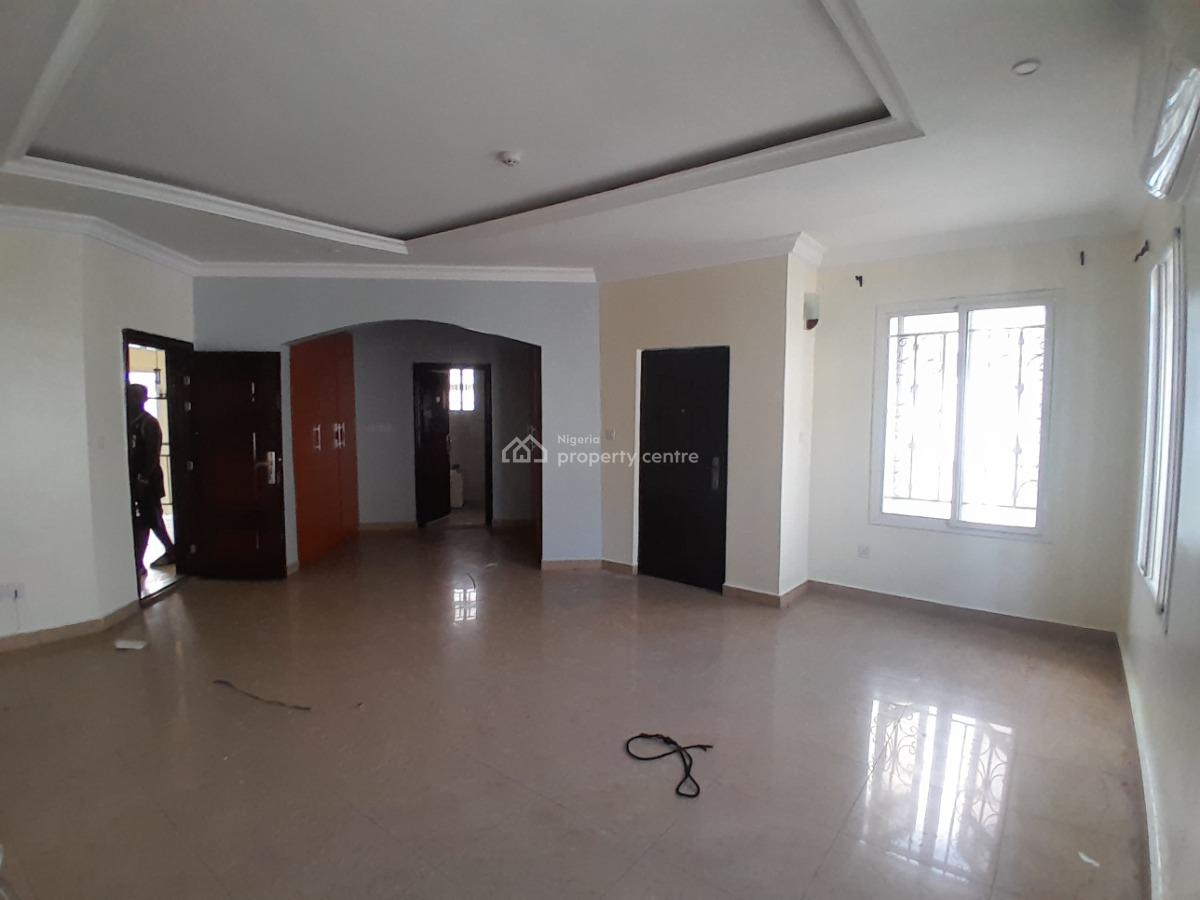 5 Bedroom Semi-detached Duplex with Bq, Royal Gardens Estate, Facing Lekki - Epe Epressway, Ajah, Lekki, Lagos, Semi-detached Duplex for Rent