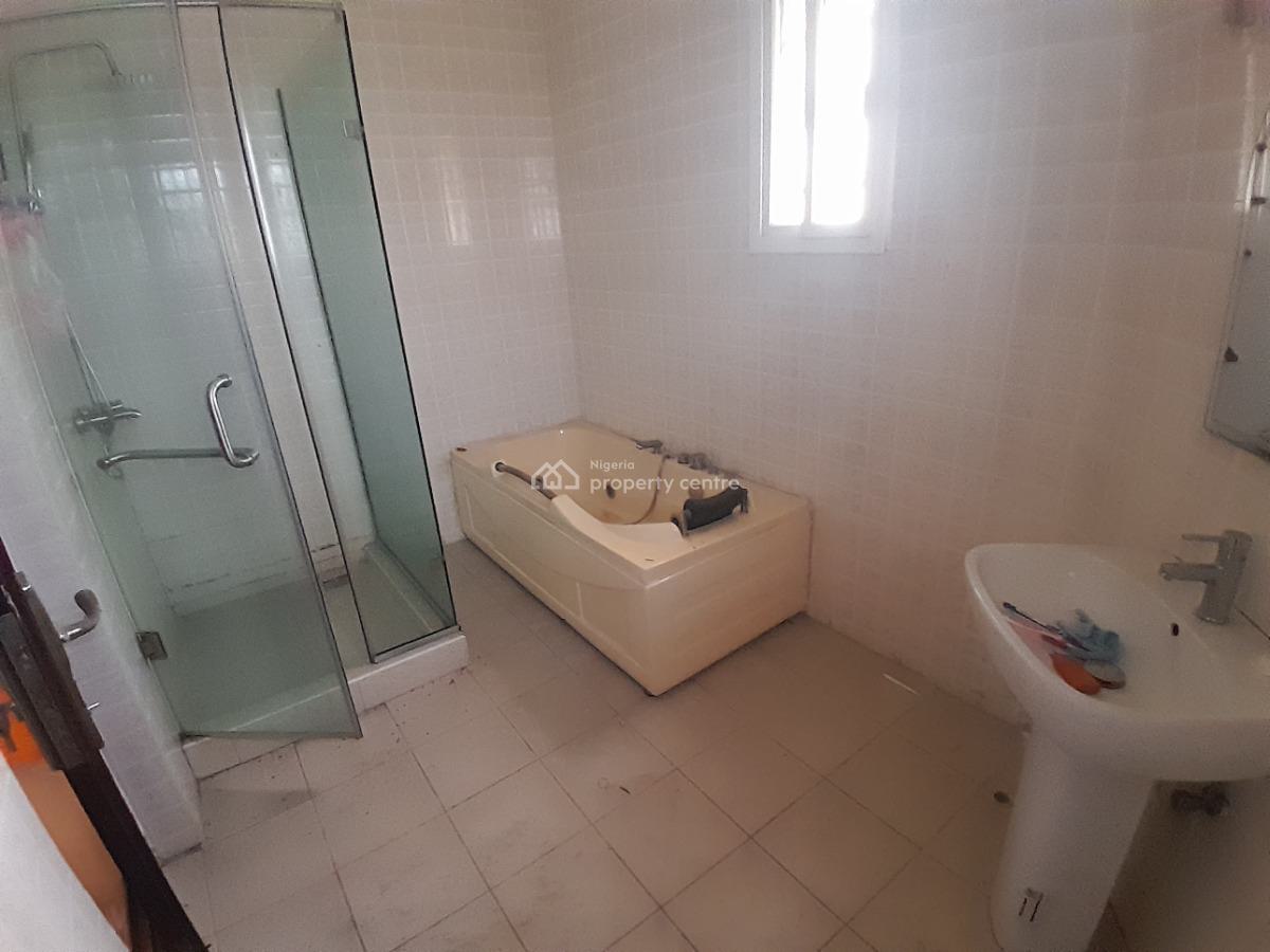 5 Bedroom Semi-detached Duplex with Bq, Royal Gardens Estate, Facing Lekki - Epe Epressway, Ajah, Lekki, Lagos, Semi-detached Duplex for Rent