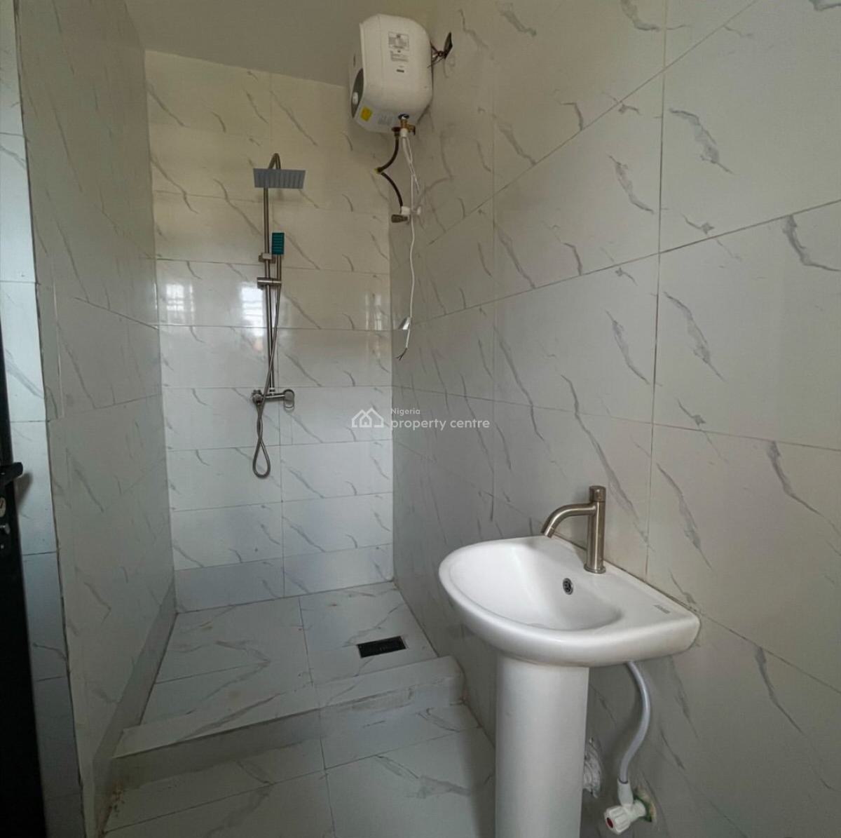 Self Compound 3 Bedroom Terrace Duplexes, Lekki, Ajah, Lagos, Terraced Duplex for Sale