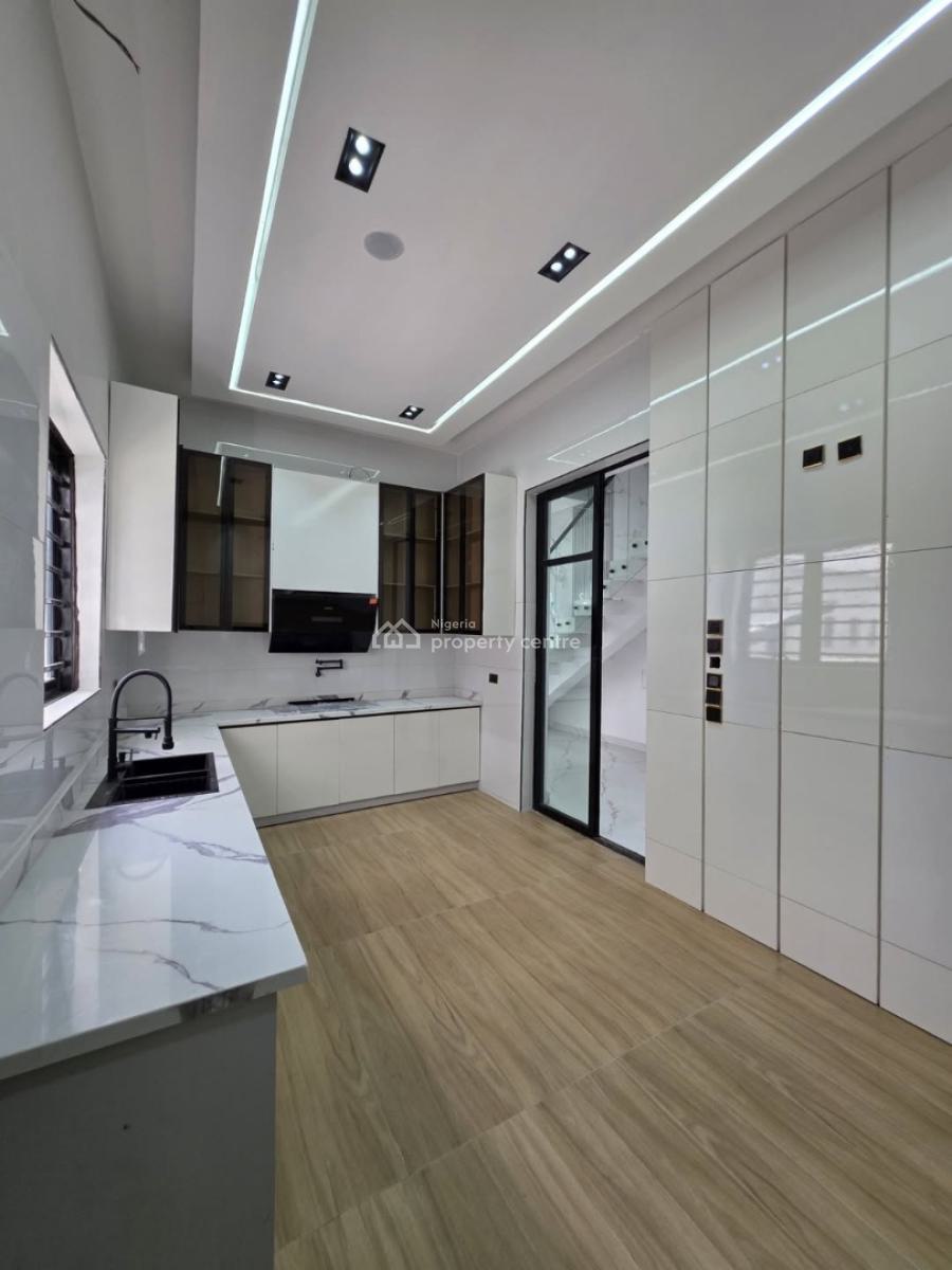 Executive 5-bedrooms Deluxe Detached Duplex with Swimming Pool, Vgc, Lekki, Lagos, Detached Duplex for Sale