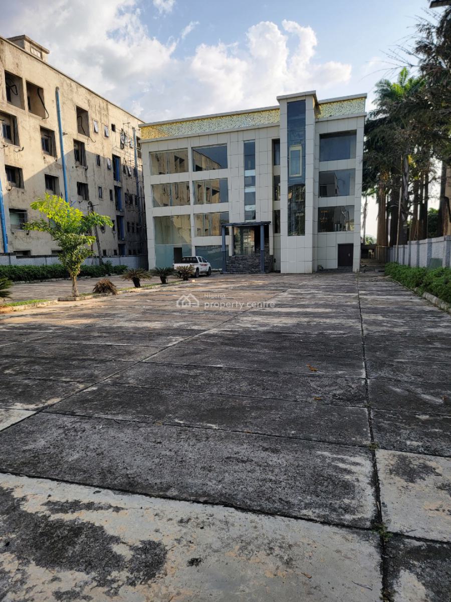 4 Floors Office Complex, Wuse 2, Abuja, Office Space for Sale