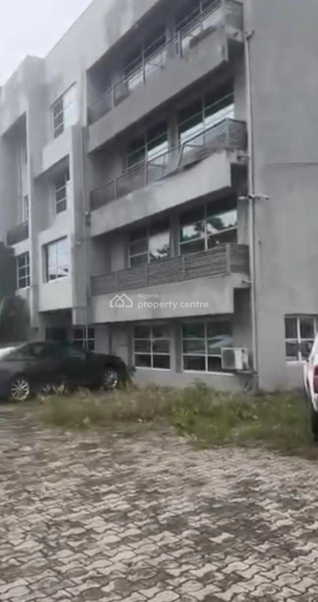 a Commercial Property Strategically Located in an Ever Business Hub, Located in Ahmadu Bello Way,, Victoria Island (vi), Lagos, Commercial Property for Sale