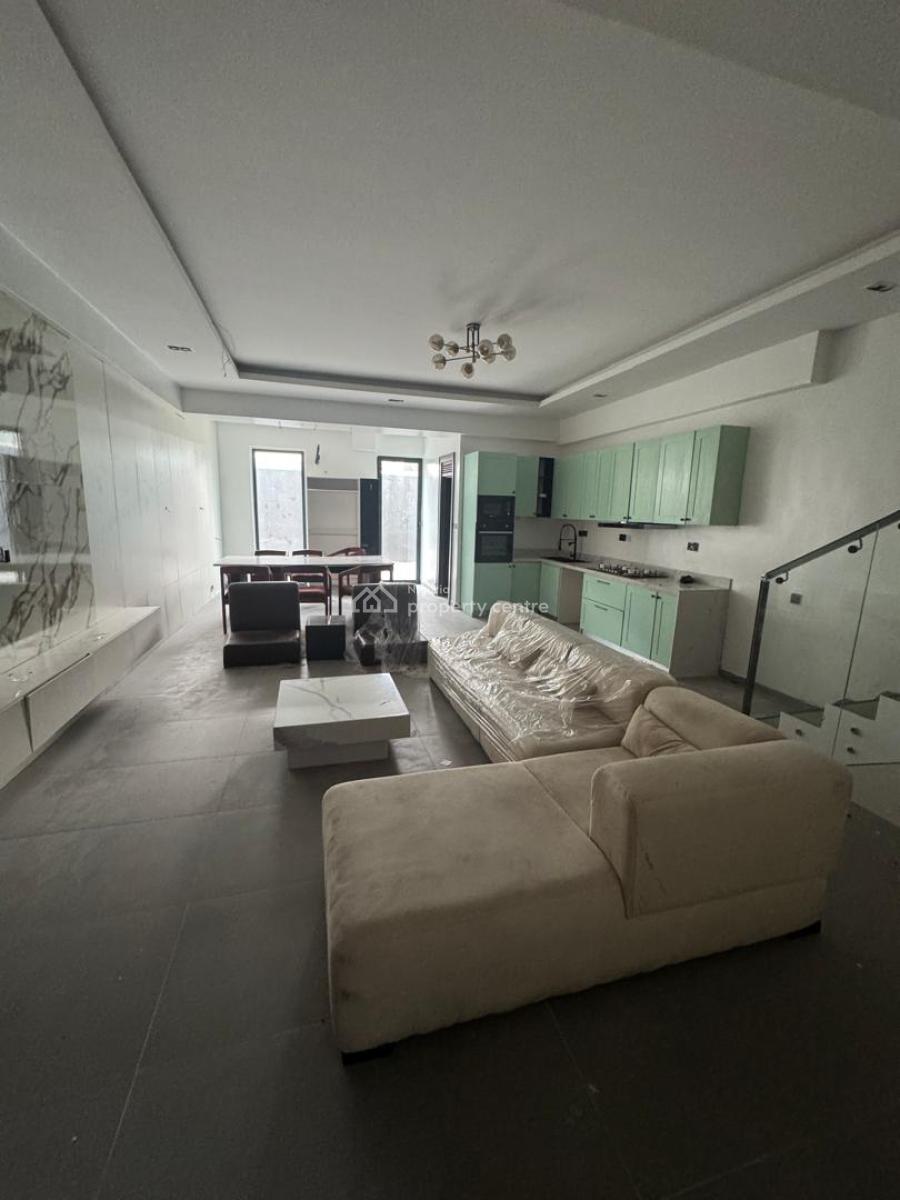 Partly Furnished 2-bedroom, Off Bourdilon Road, Ikoyi, Lagos, Flat / Apartment for Rent