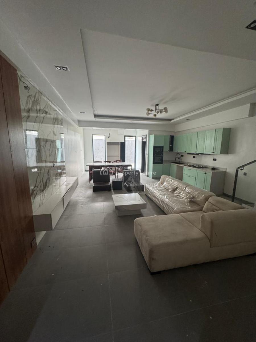 Partly Furnished 2-bedroom, Off Bourdilon Road, Ikoyi, Lagos, Flat / Apartment for Rent