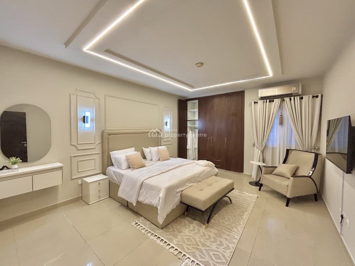 Luxury 3bedroom Waterfront Apartment, Banana Island Road, Ikoyi, Lagos, Flat / Apartment Short Let