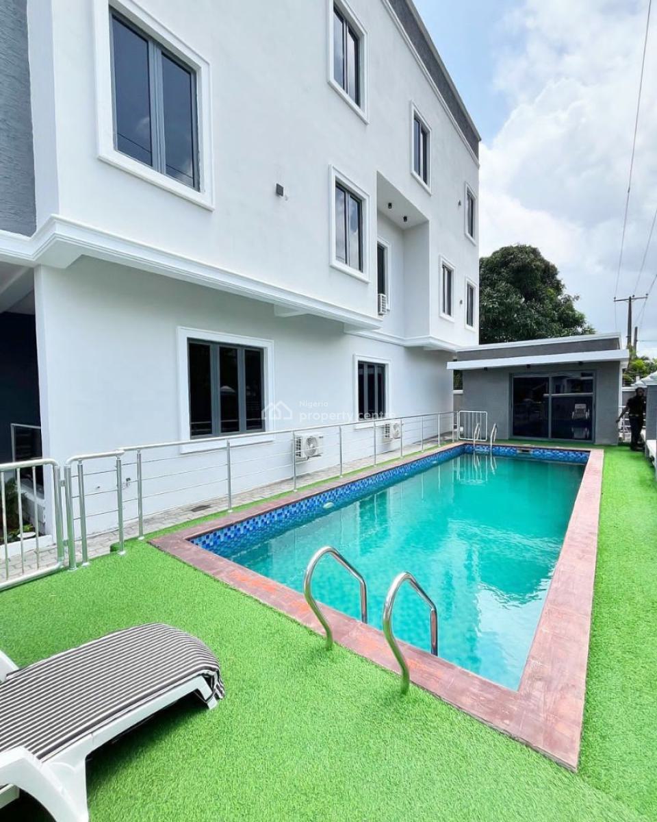 Fully Serviced Luxury 2 Bedrooms, Osapa Shoprite Road Jakande Busspot., Lekki, Lagos, Flat / Apartment for Rent