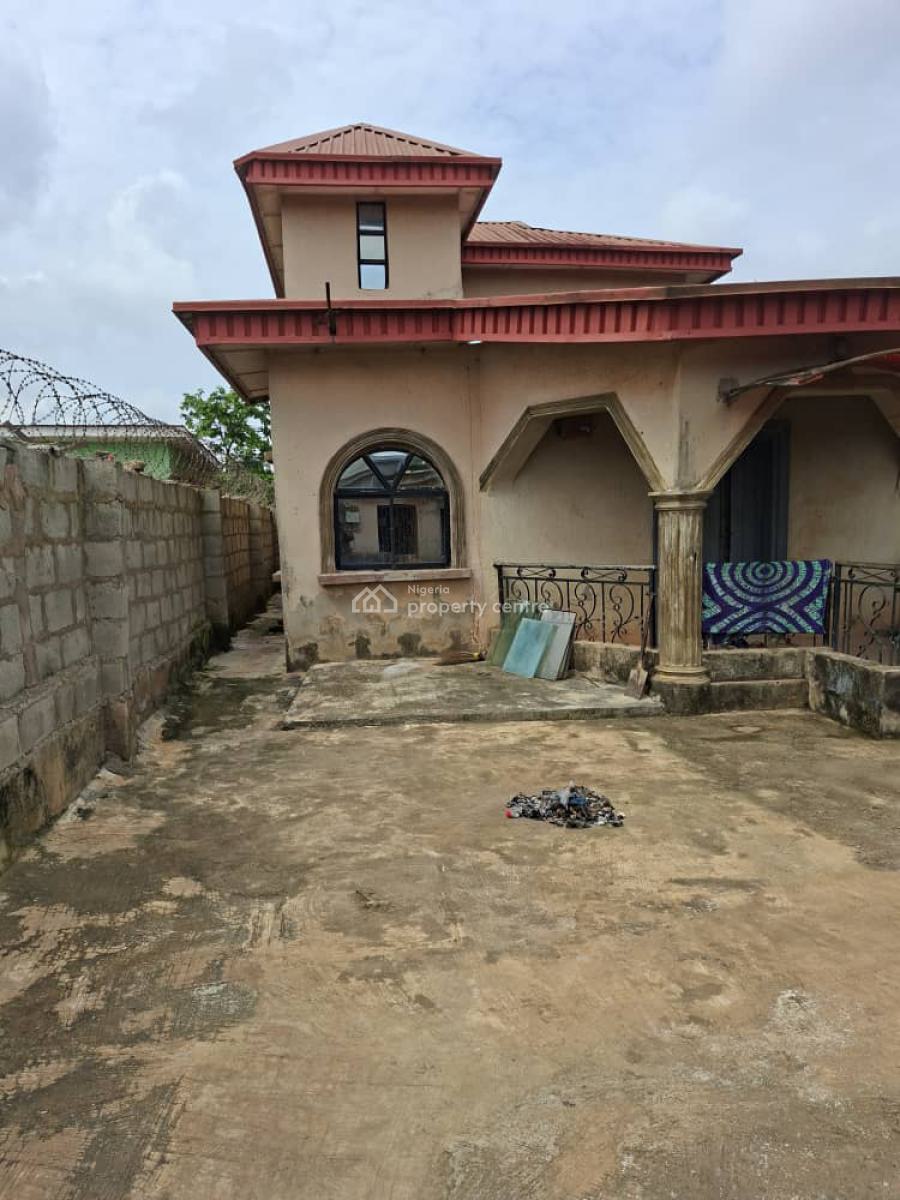 Standard 5bedroom Duplex, Makinde, Ipaja, Lagos, Detached Duplex for Sale
