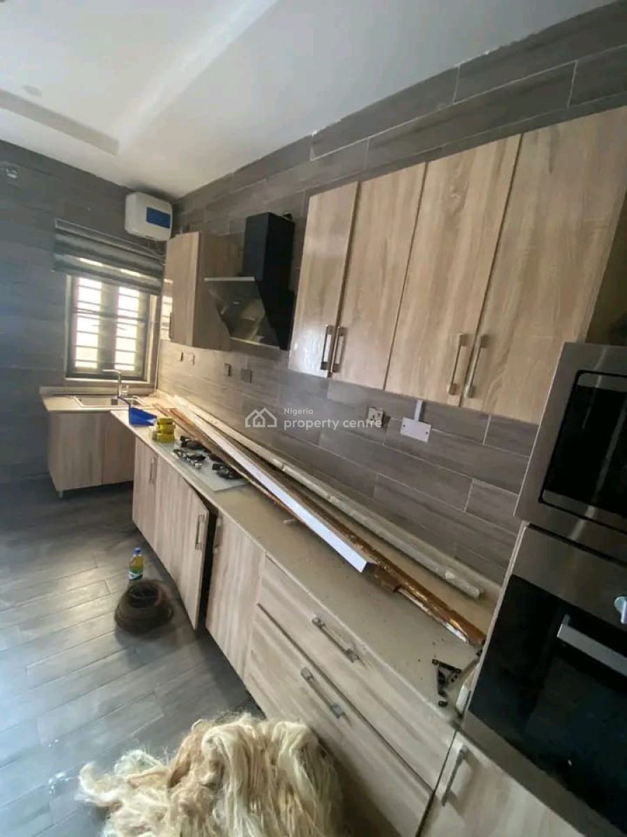 3 Bedrooms Semi Duplex in Orchid Road, Orchid Road, Lekki, Lagos, Terraced Duplex for Rent