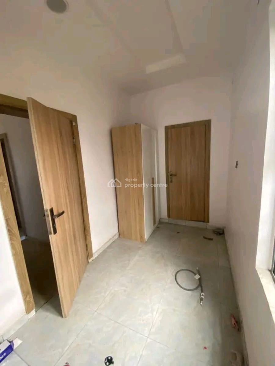 3 Bedrooms Semi Duplex in Orchid Road, Orchid Road, Lekki, Lagos, Terraced Duplex for Rent