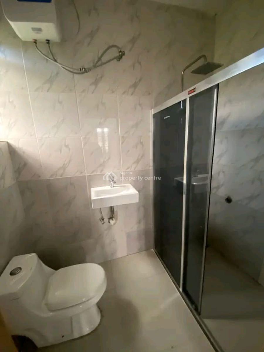 3 Bedrooms Semi Duplex in Orchid Road, Orchid Road, Lekki, Lagos, Terraced Duplex for Rent