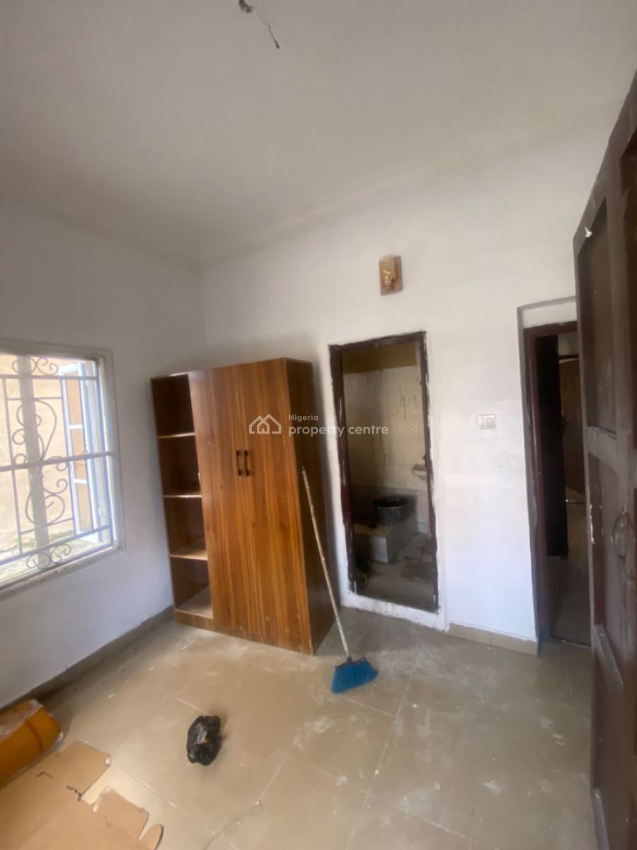 Clean 2 Bedroom Available, Olokonla, Sangotedo, Ajah, Lagos, Flat / Apartment for Rent