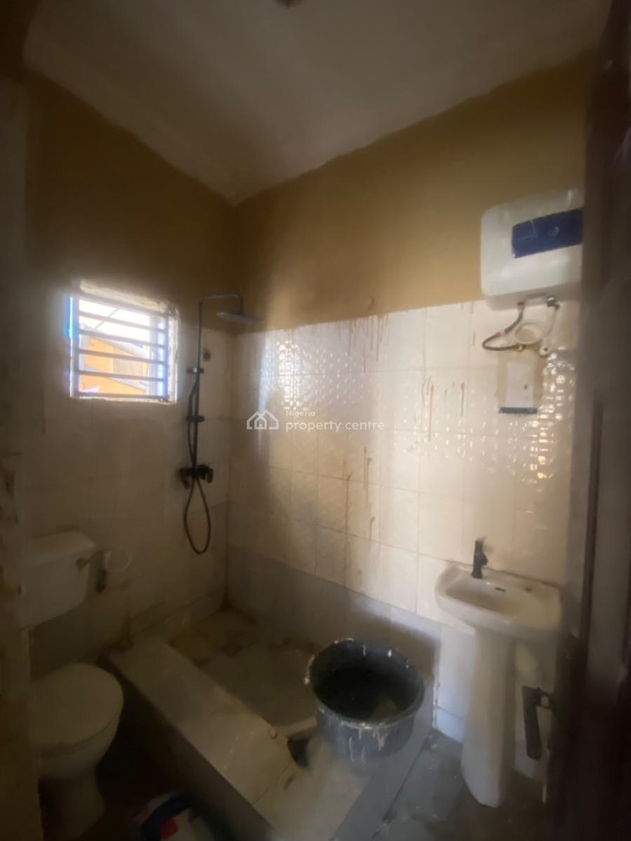 Clean 2 Bedroom Available, Olokonla, Sangotedo, Ajah, Lagos, Flat / Apartment for Rent