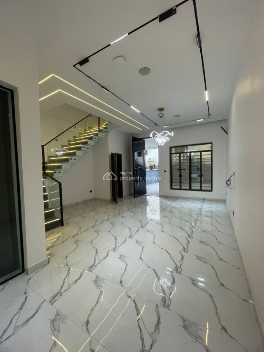 4 Bedroom Terrace Duplex with Pool and Bq, Osapa, Lekki, Lagos, Terraced Duplex for Sale