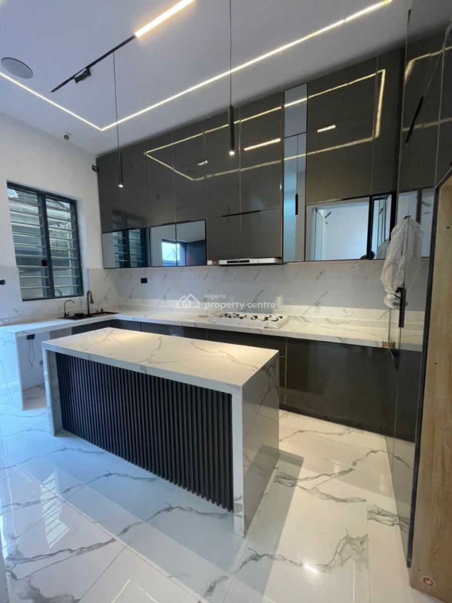 4 Bedroom Terrace Duplex with Pool and Bq, Osapa, Lekki, Lagos, Terraced Duplex for Sale