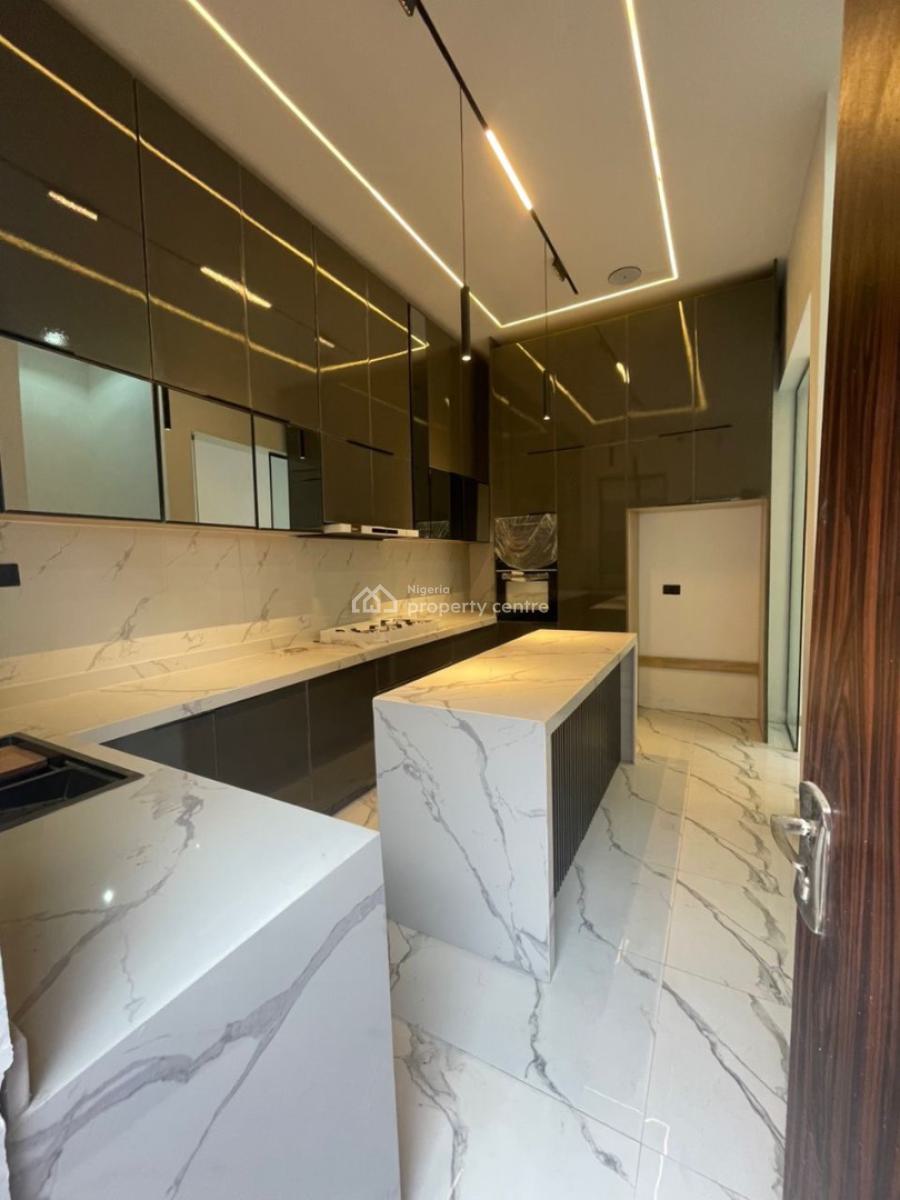 4 Bedroom Terrace Duplex with Pool and Bq, Osapa, Lekki, Lagos, Terraced Duplex for Sale