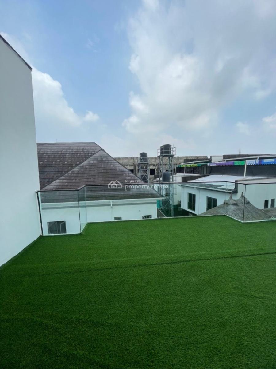 4 Bedroom Terrace Duplex with Pool and Bq, Osapa, Lekki, Lagos, Terraced Duplex for Sale