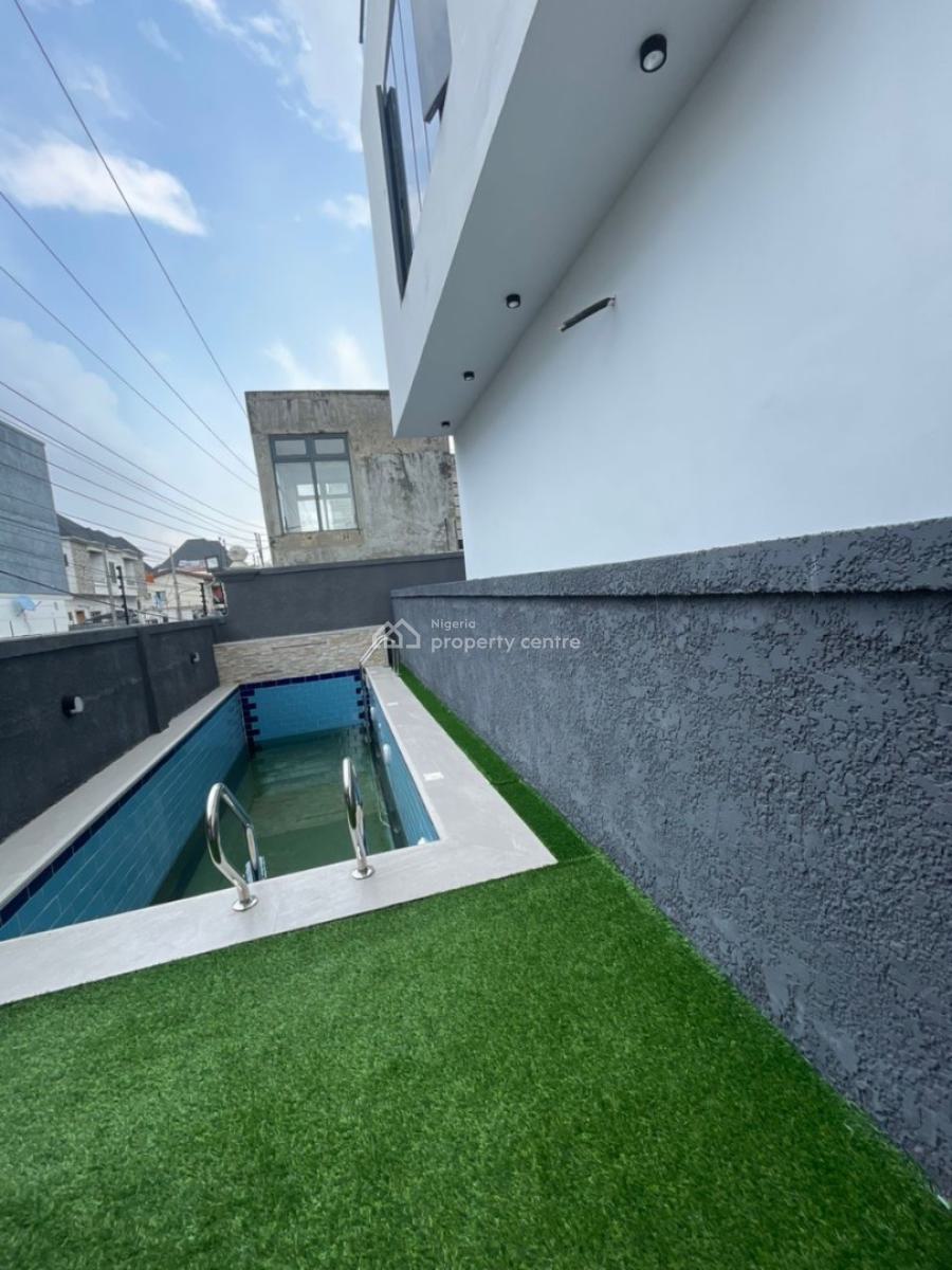 4 Bedroom Terrace Duplex with Pool and Bq, Osapa, Lekki, Lagos, Terraced Duplex for Sale